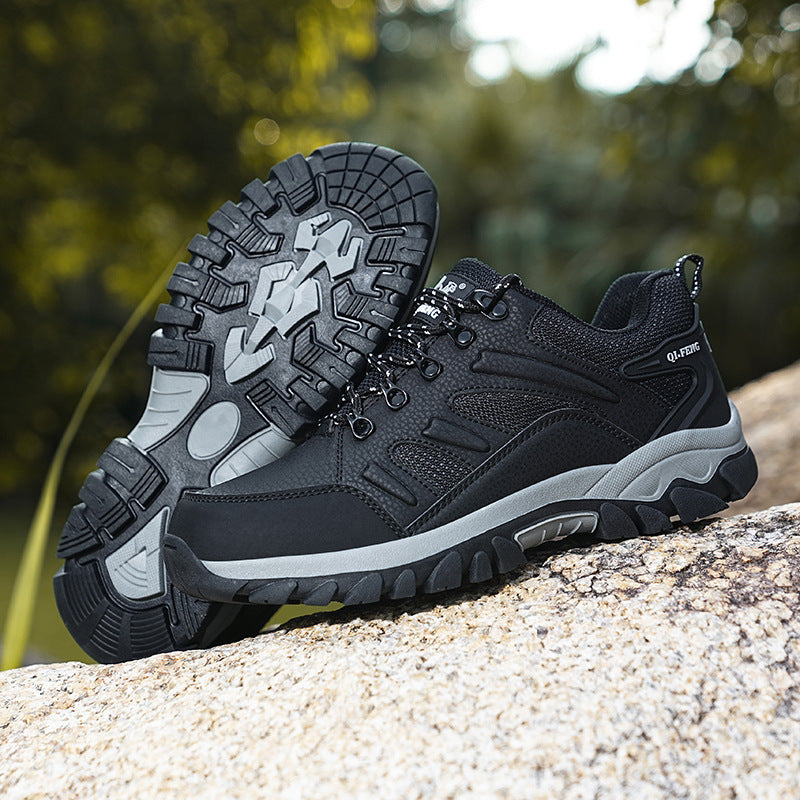 Couple Outdoor Climbing Boots